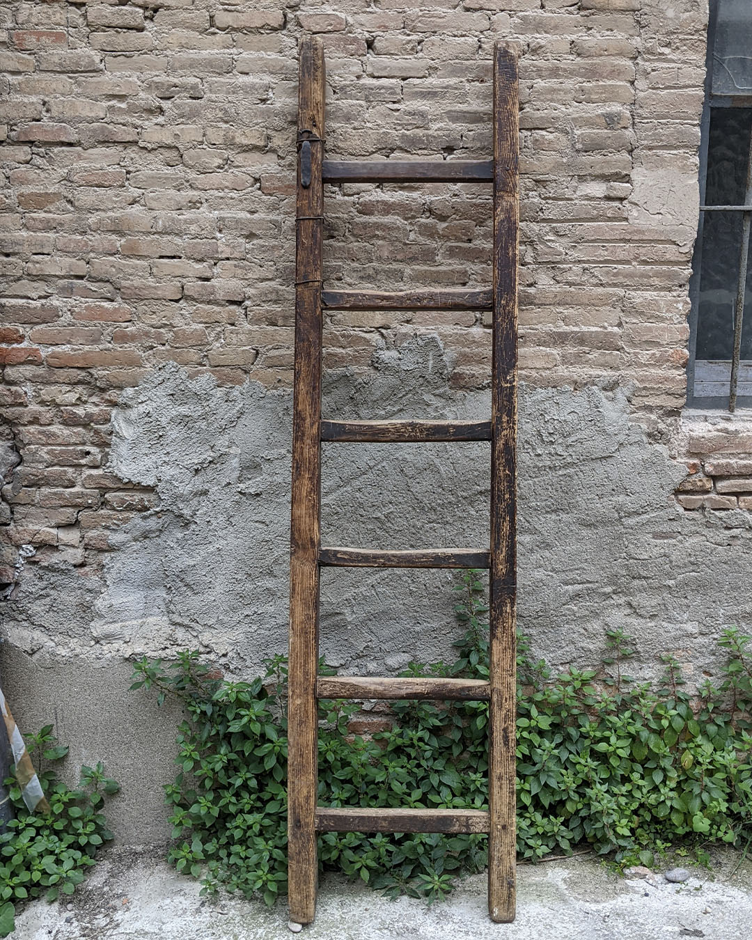 Escalera de madera  Siglo XX - La Trona