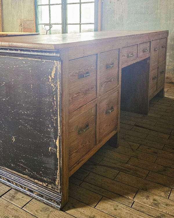 Mostrador de madera negro - Imagen 6