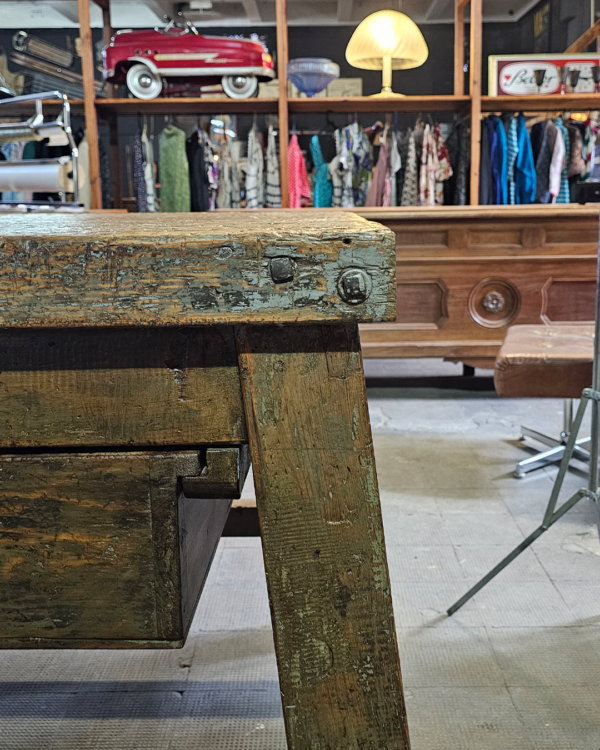 Mesa de taller industrial - Imagen 3