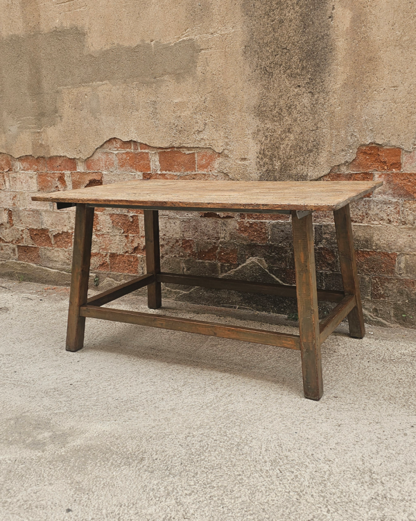 Mesa industrial de taller
