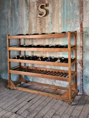 Estantería en madera de pino